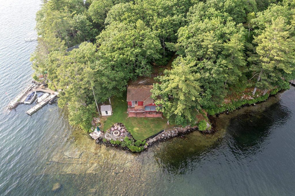 Photo of 30 Leopard's Leap Road, Meredith, NH 03253 (MLS # 5052356)