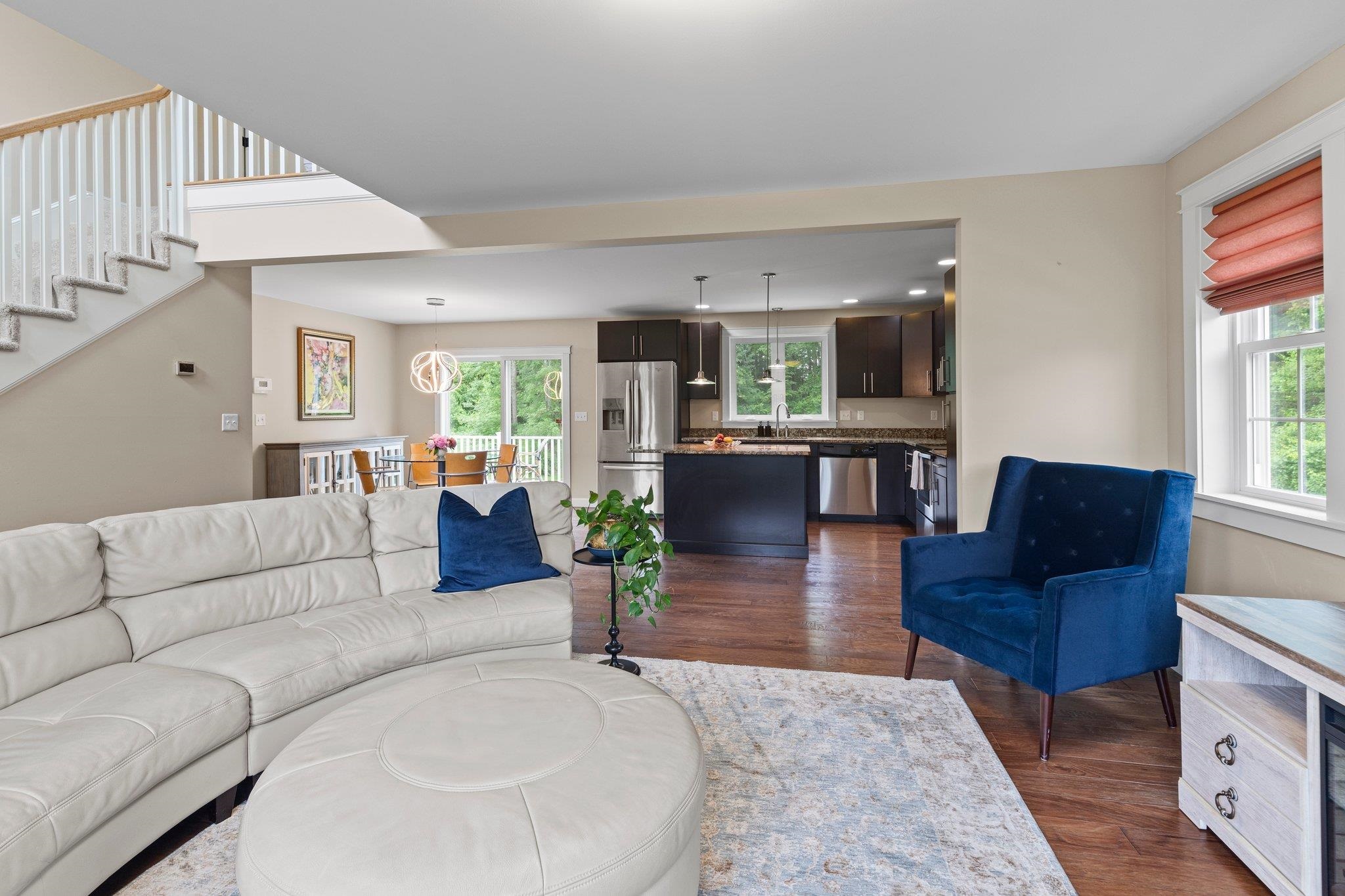 12 Cushman Way