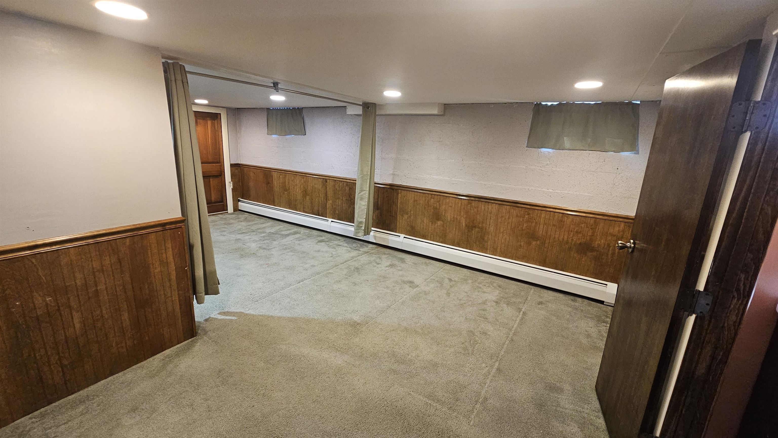 Hudson, New Hampshire 03051, United States, 3 Bedrooms Bedrooms, ,2 BathroomsBathrooms,Residential,Active,229502