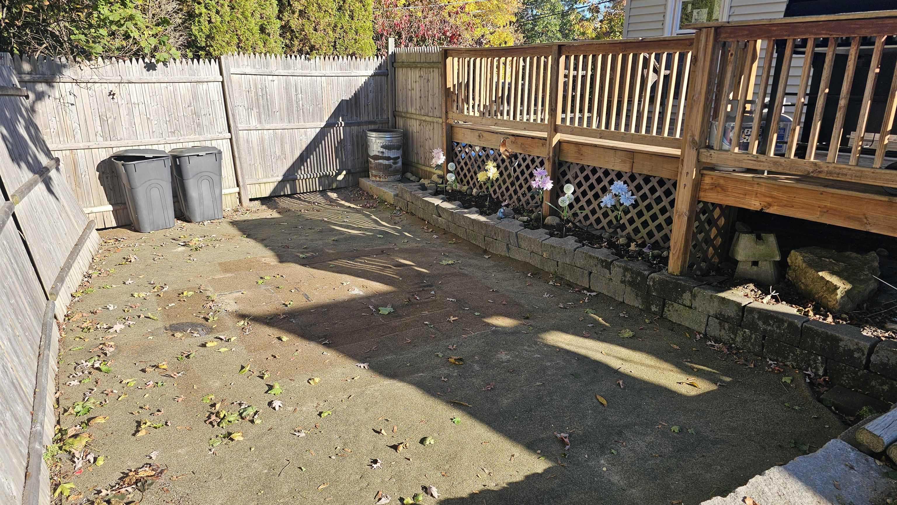 Hudson, New Hampshire 03051, United States, 3 Bedrooms Bedrooms, ,2 BathroomsBathrooms,Residential,Active,229502