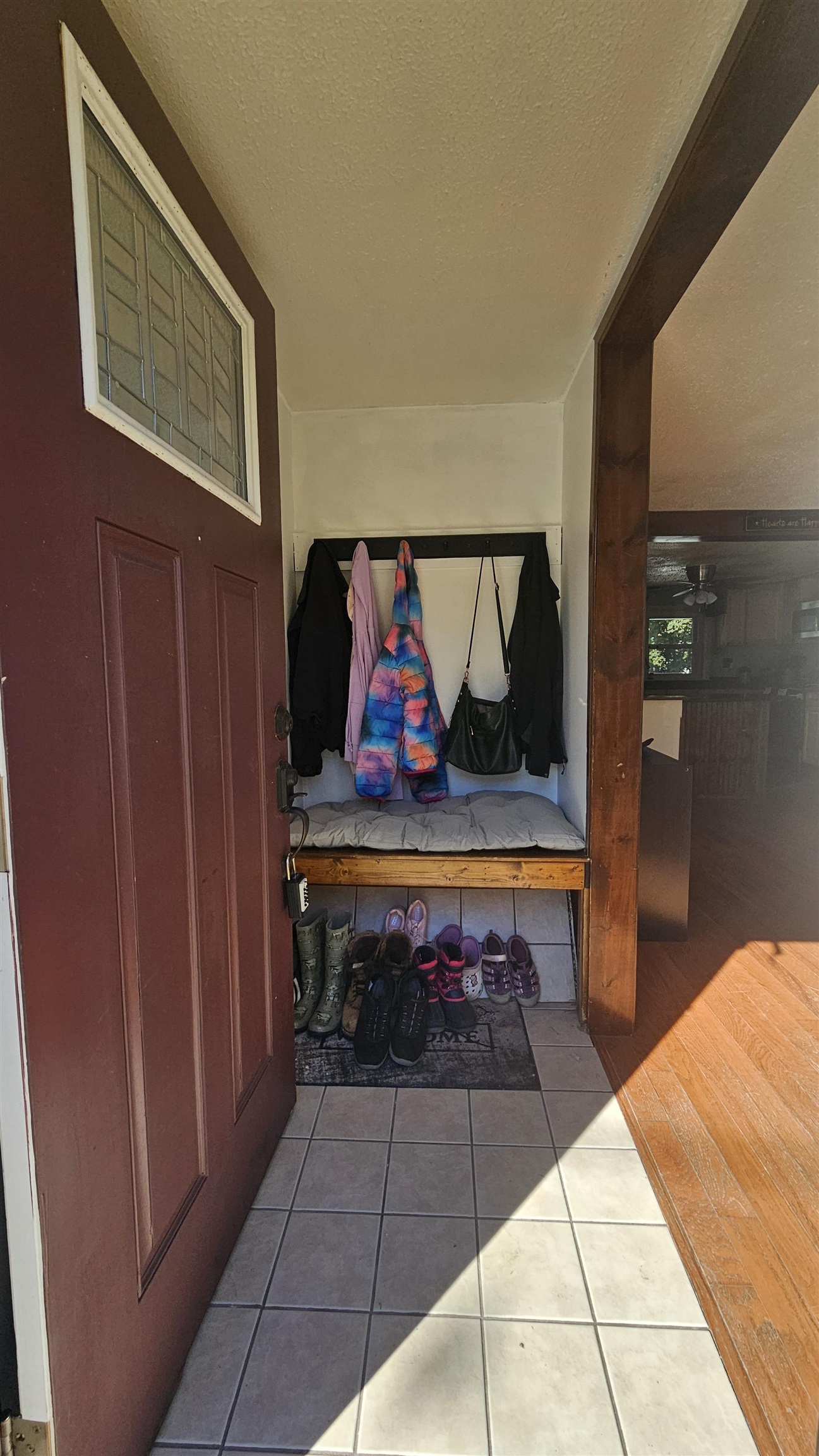 Hudson, New Hampshire 03051, United States, 3 Bedrooms Bedrooms, ,2 BathroomsBathrooms,Residential,Active,229502