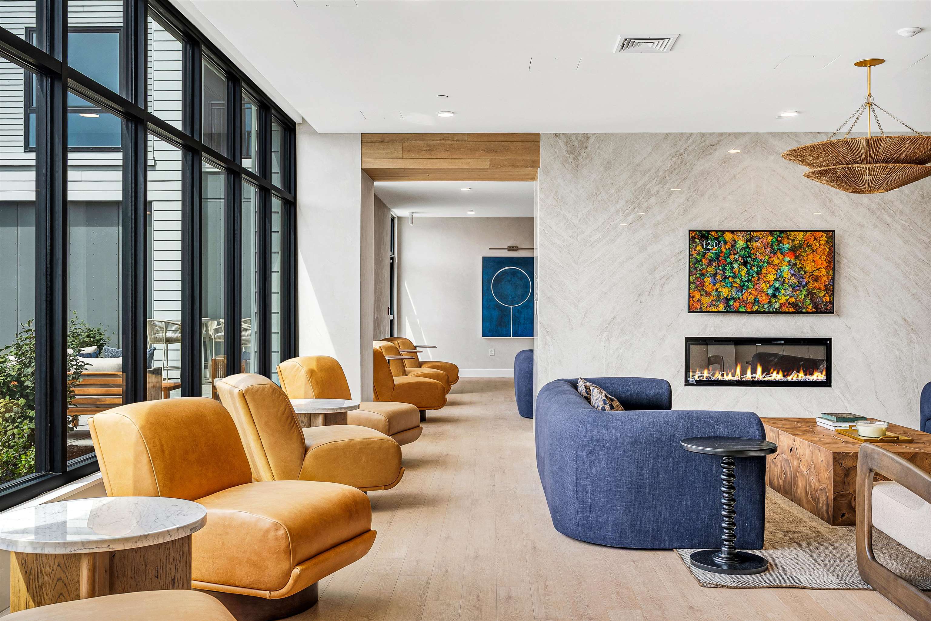 80 Constitution Avenue 326