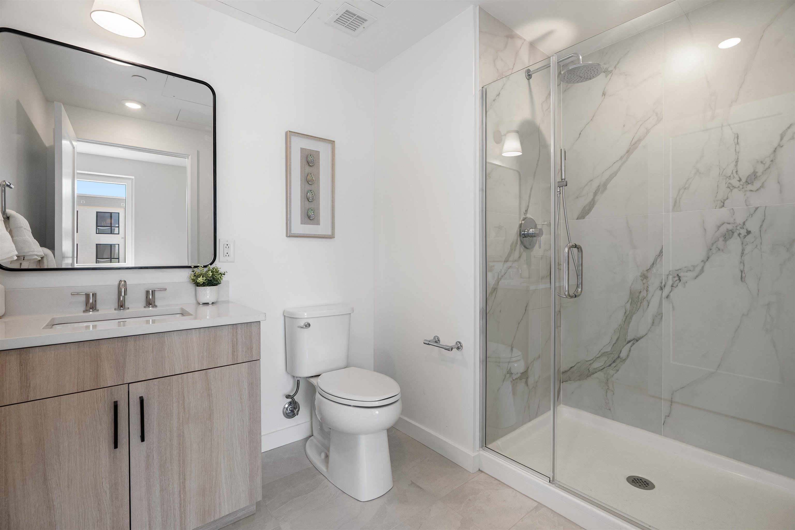 80 Constitution Avenue 326