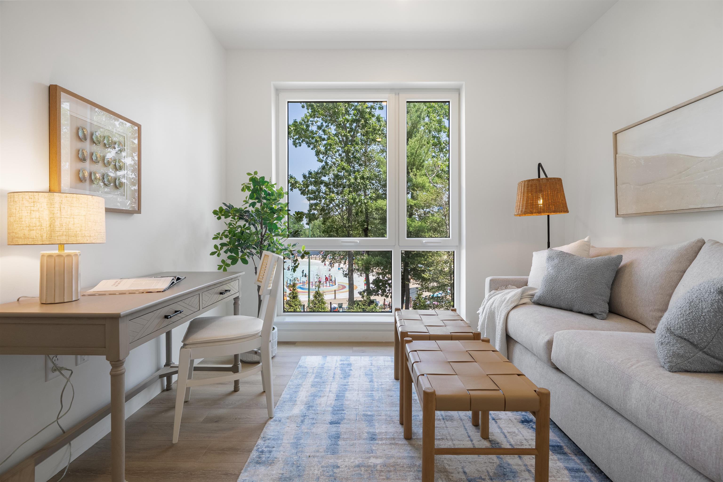 80 Constitution Avenue 326