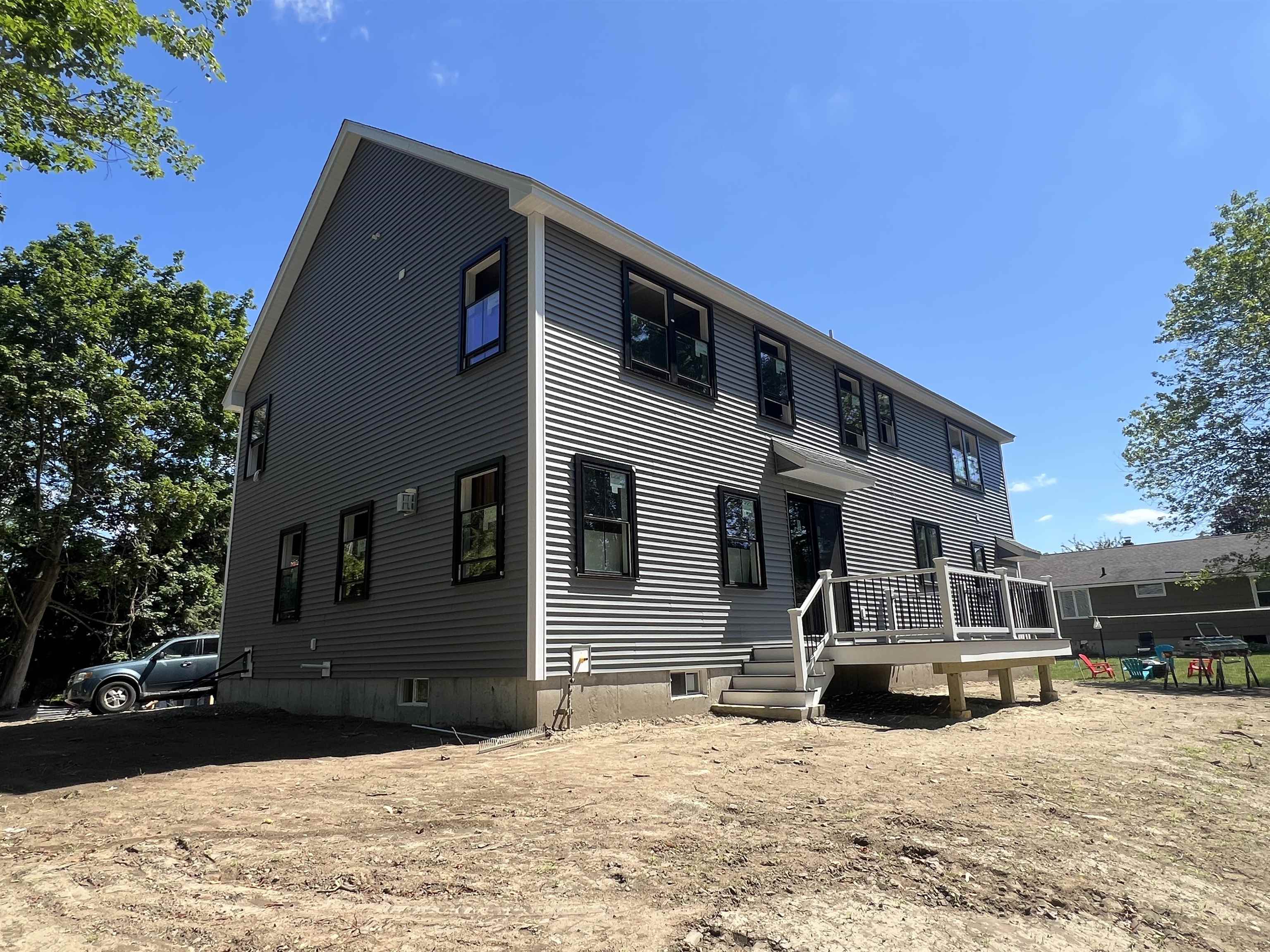 8 Senter Street
