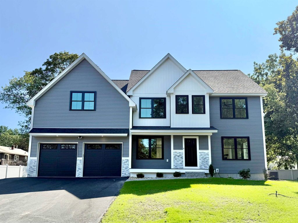 Photo of 8 Senter Street, Salem, NH 03079 (MLS # 5049490)