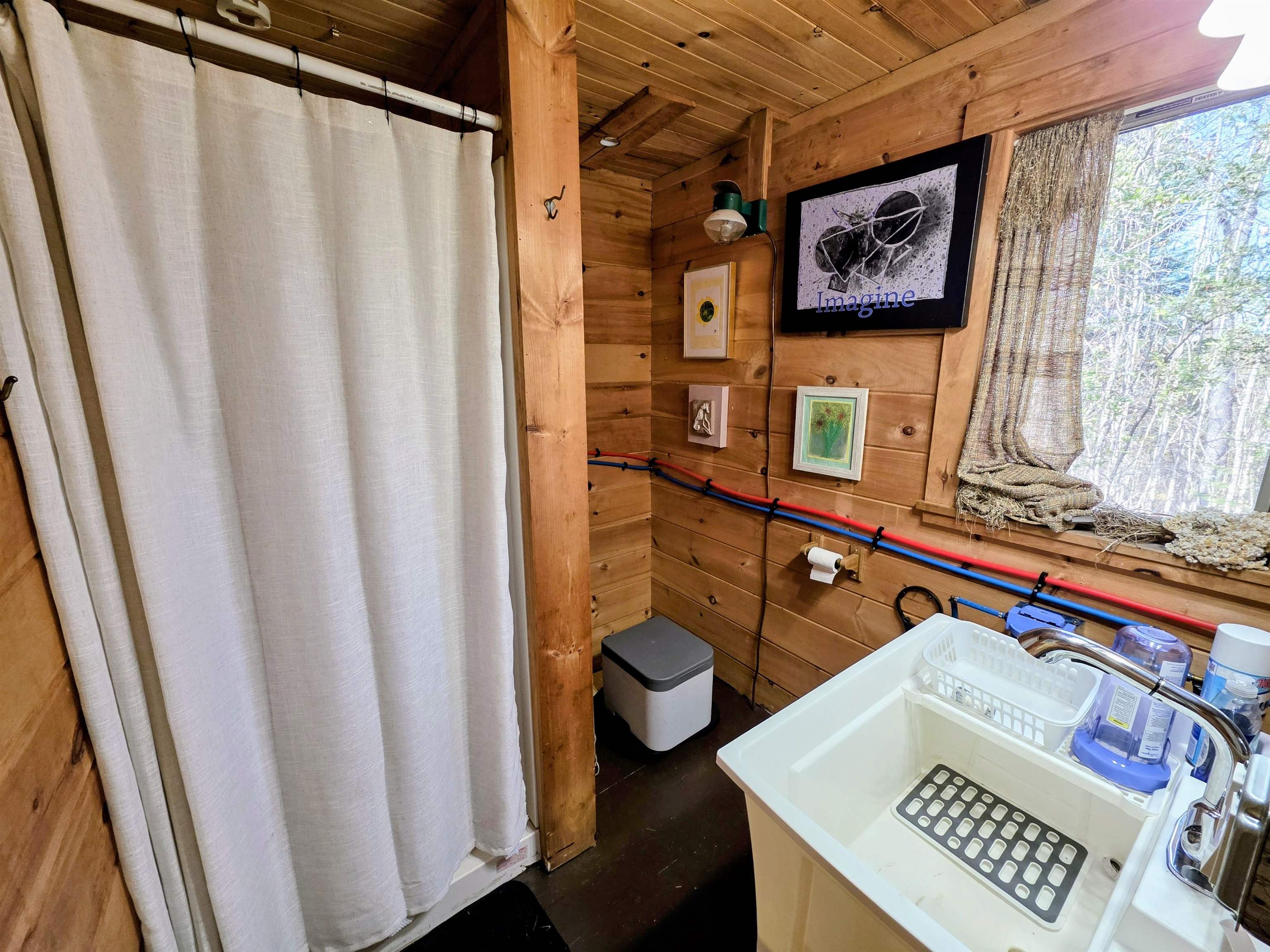 Columbia, New Hampshire 03590, United States, 1 Bedroom Bedrooms, ,1 BathroomBathrooms,Residential,Active,222176