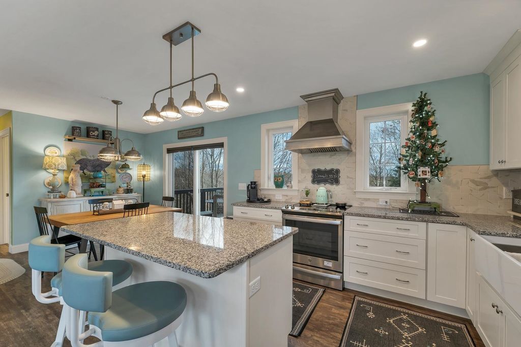 Photo of 47 Clearview Drive, Loudon, NH 03307 (MLS # 5070070)