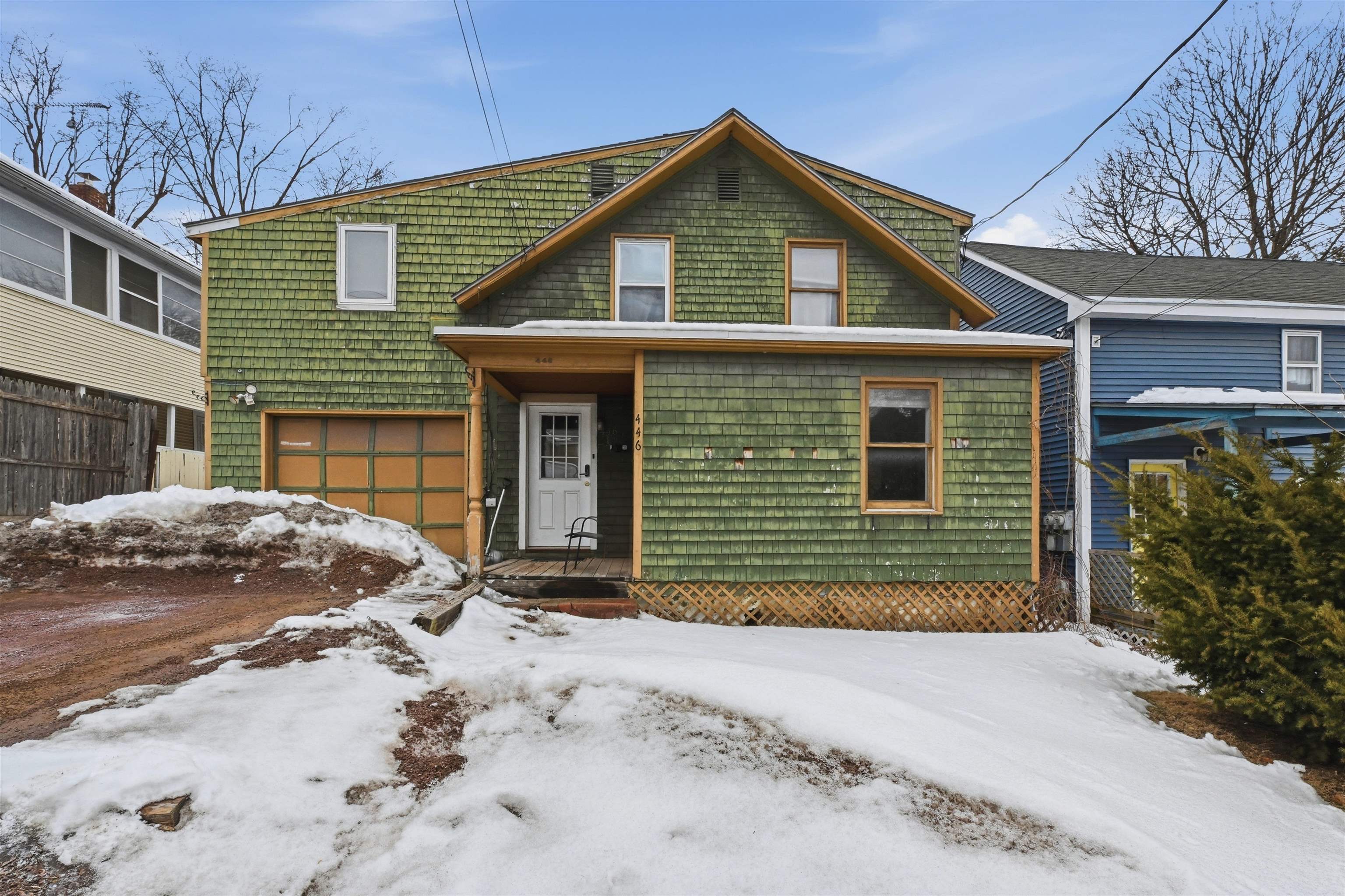 446 Colchester Avenue