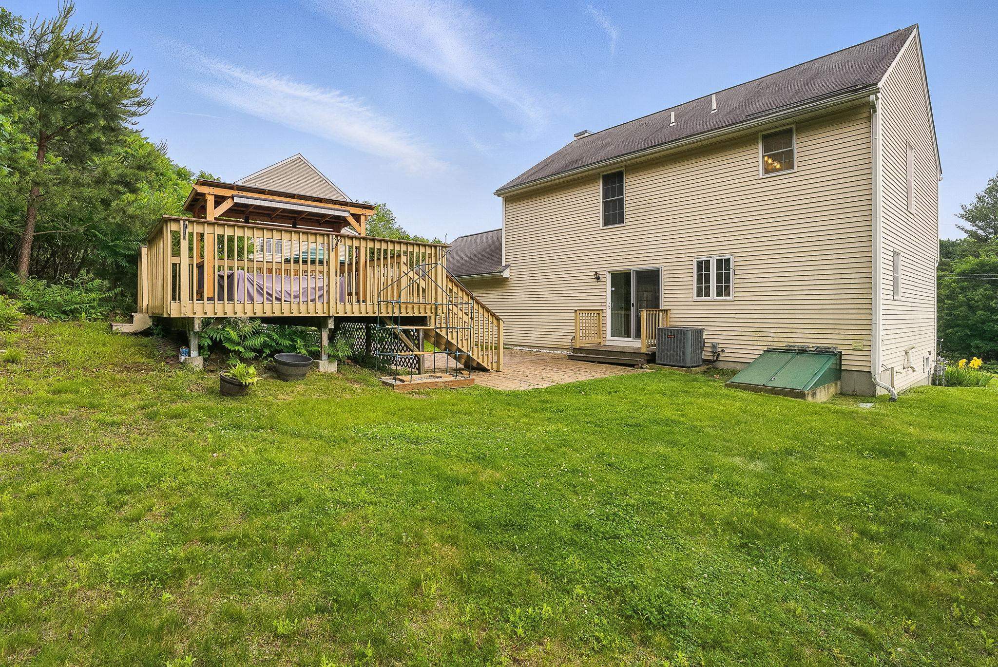18 Bear Path Lane