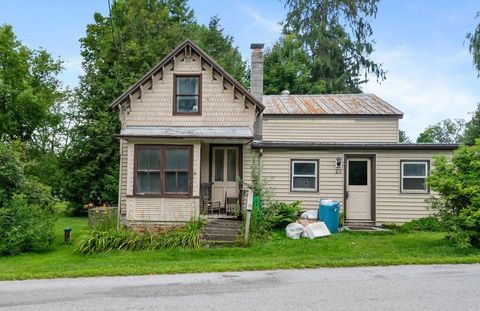 23 Hanna Road Highgate VT 05459