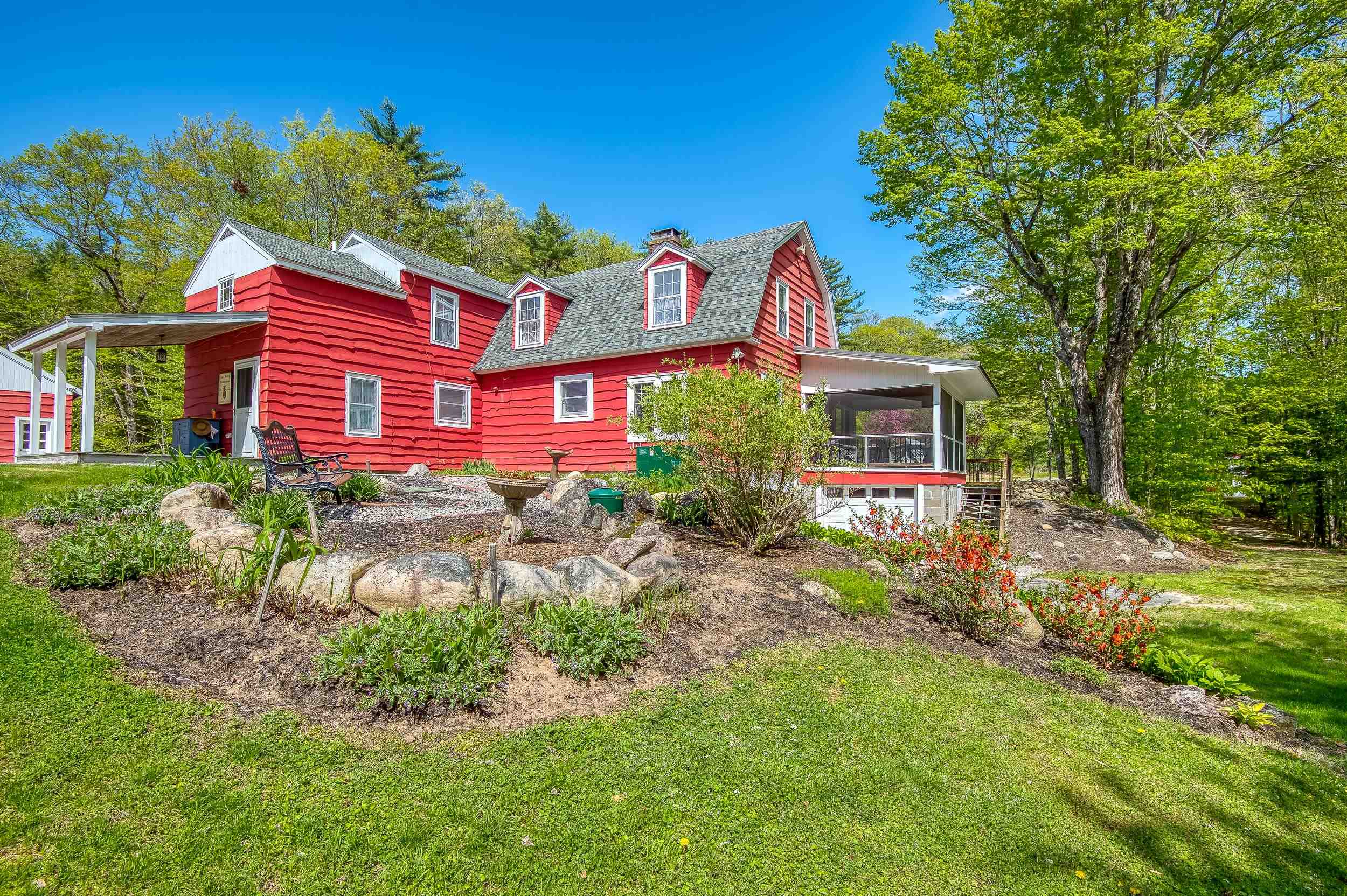 33 Roberts Road