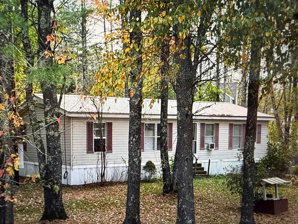 Photo of 108 Lucas Pond Road, Northwood, NH 03261 (MLS # 5070564)