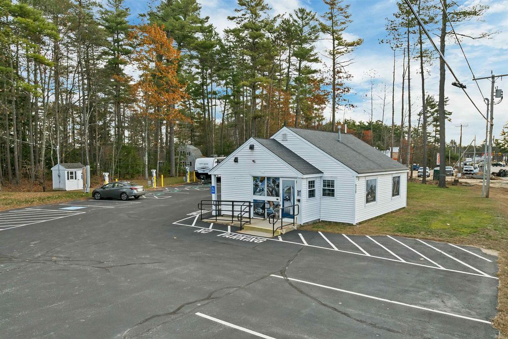 Photo of 930 Route 16 Hwy, Ossipee, NH 03864 (MLS # 5084186)