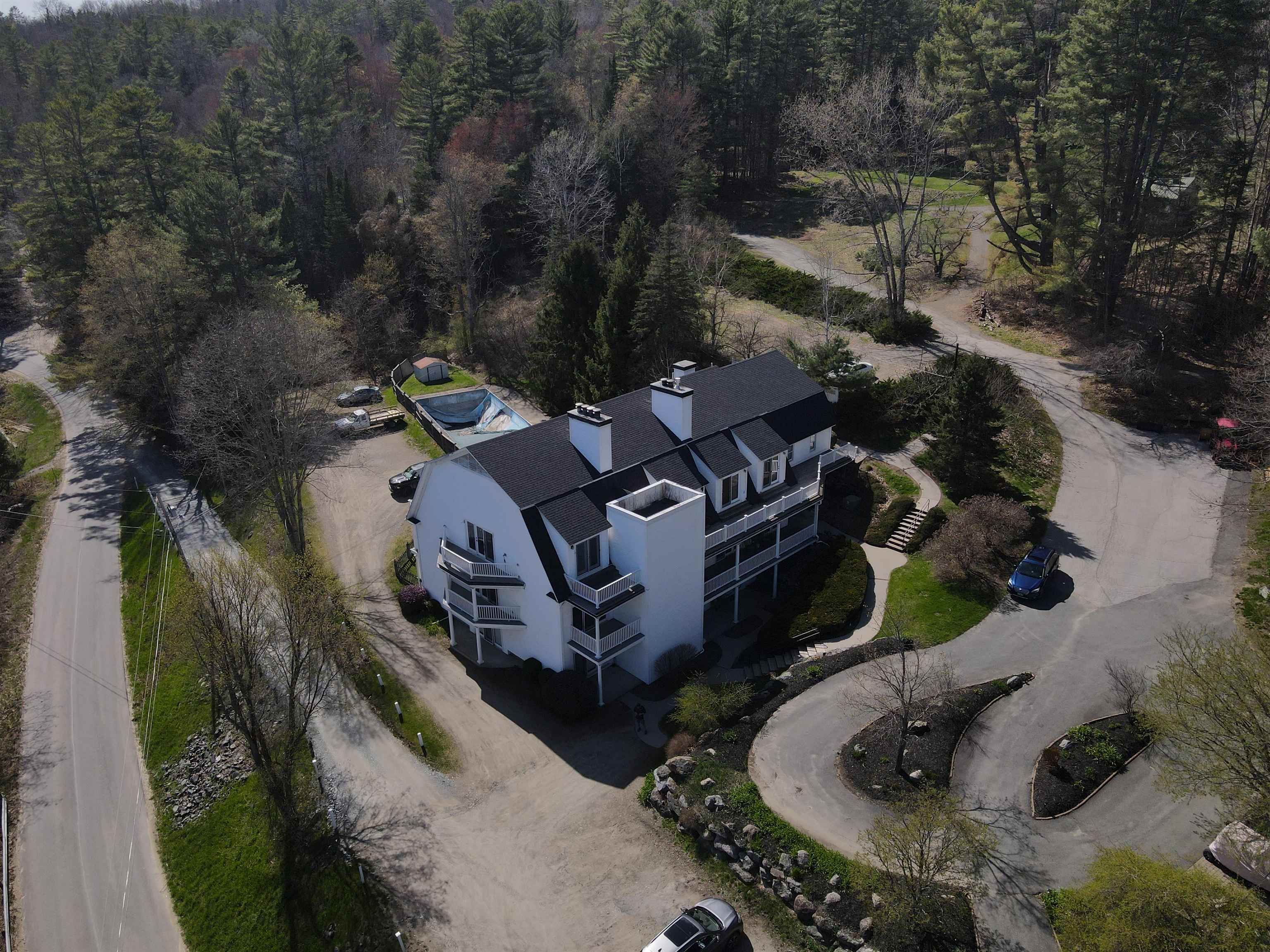 621 Bishop Road 6
