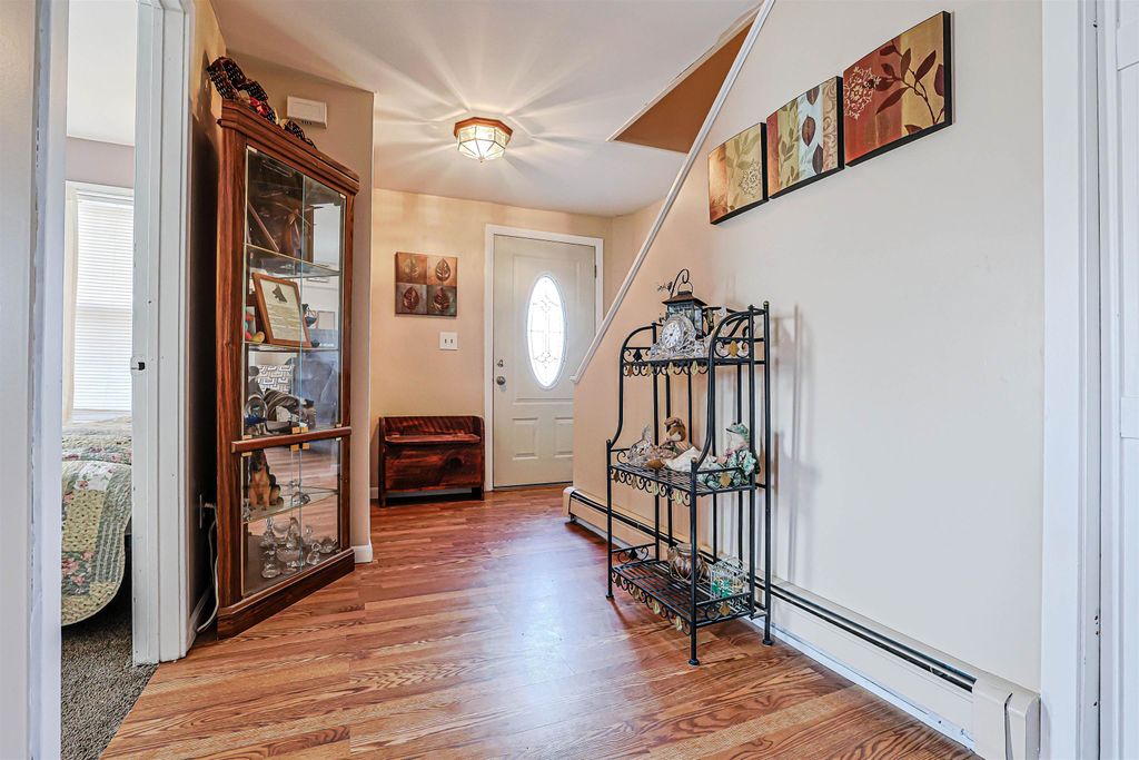 Photo of 29 Hamburg Street, Manchester, NH 03102 (MLS # 5081542)