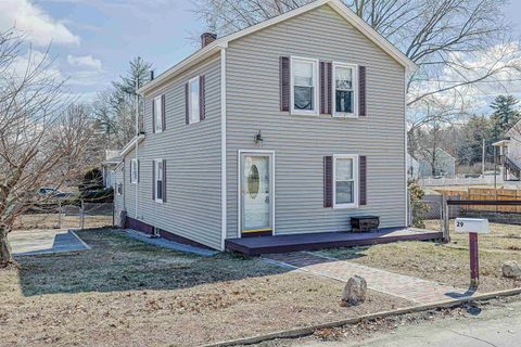 Photo of 29 Hamburg Street, Manchester, NH 03102 (MLS # 5081542)