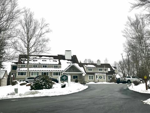 46 Packards Way 307- Week 4 Waterville Valley NH 03215