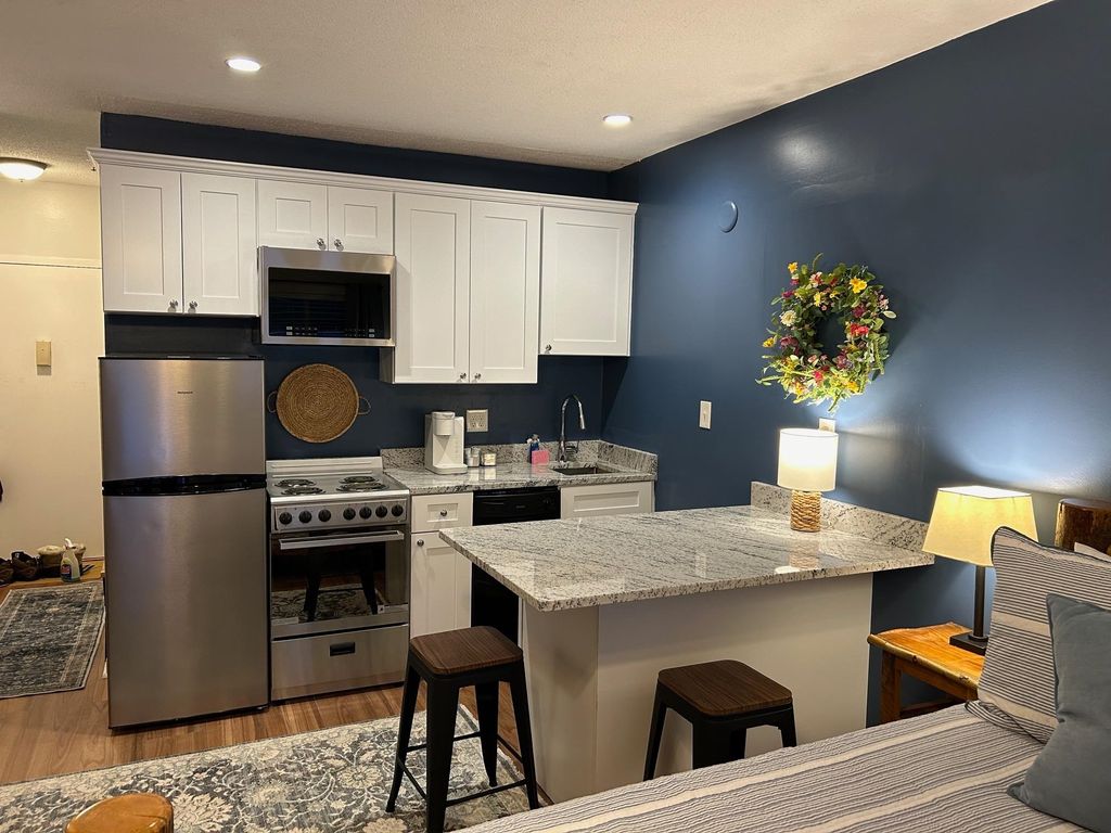 Photo of 36 Lodge Road #A115, Lincoln, NH 03251 (MLS # 5079644)