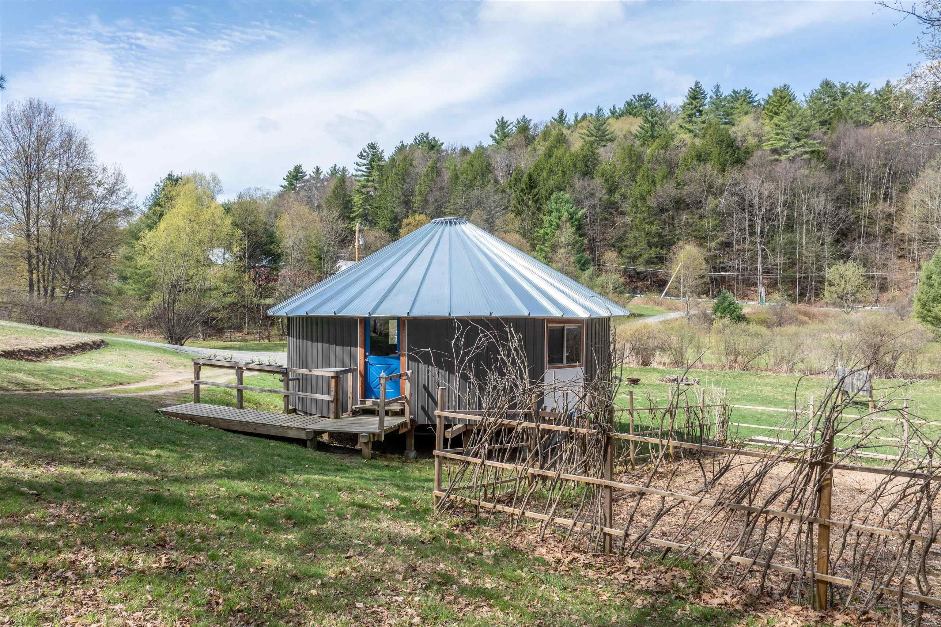 757 Weatherhead Hollow Road