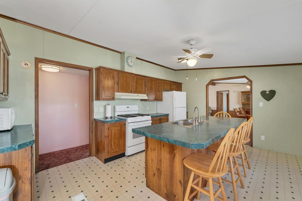 Photo of 69 Oak Drive, North Hampton, NH 03862 (MLS # 5080728)