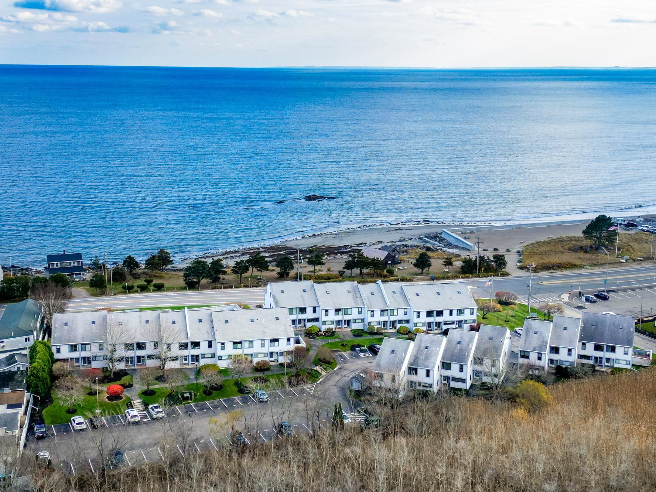 951 Ocean Boulevard 7