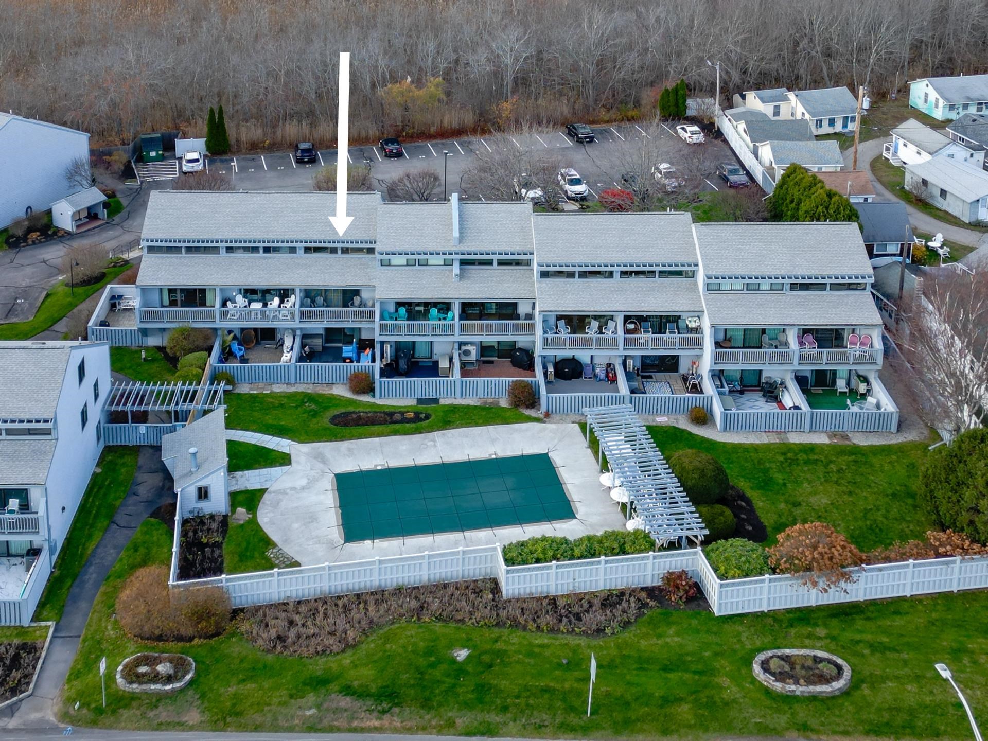 951 Ocean Boulevard 7