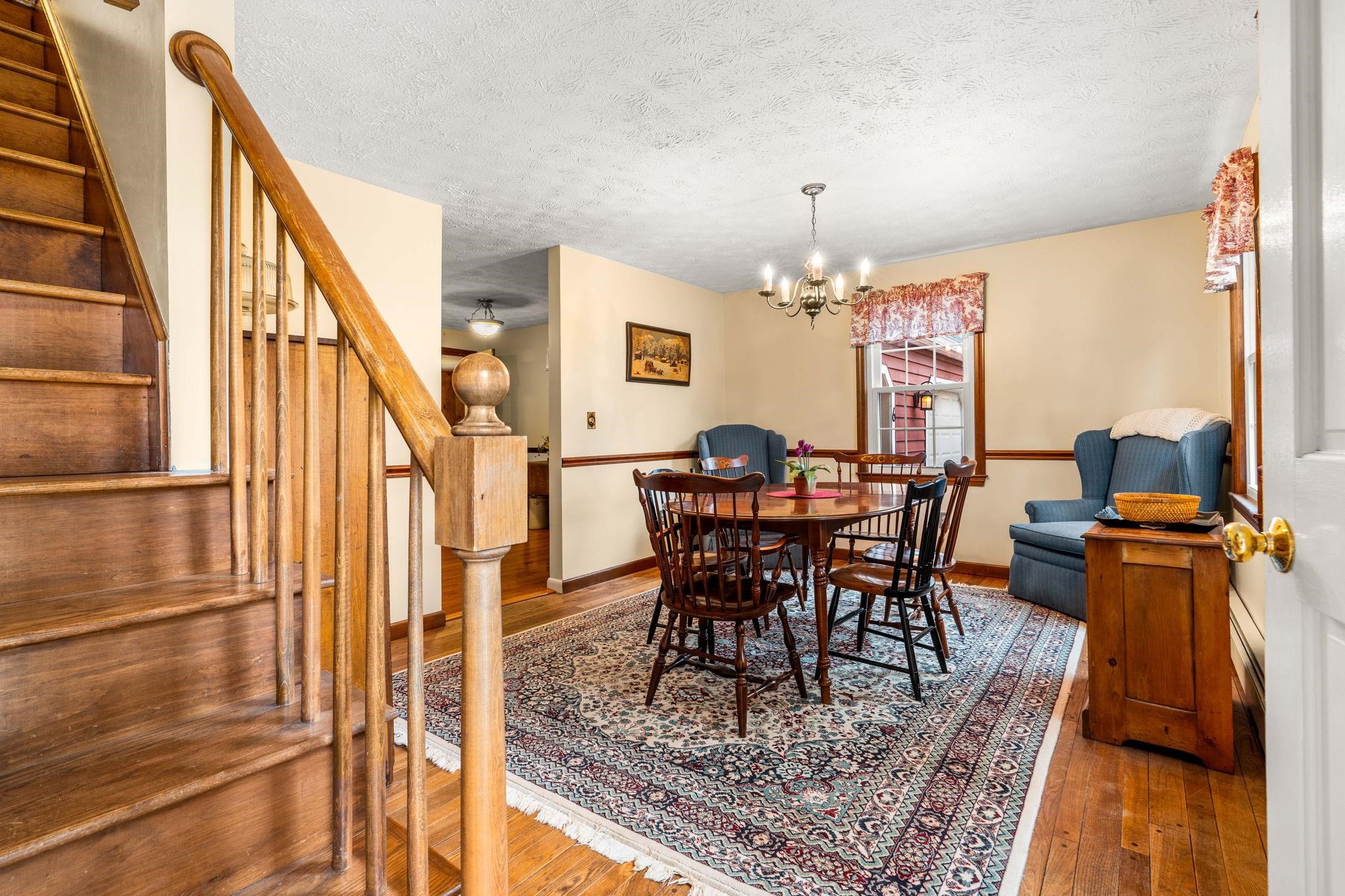 6 Sirod Road