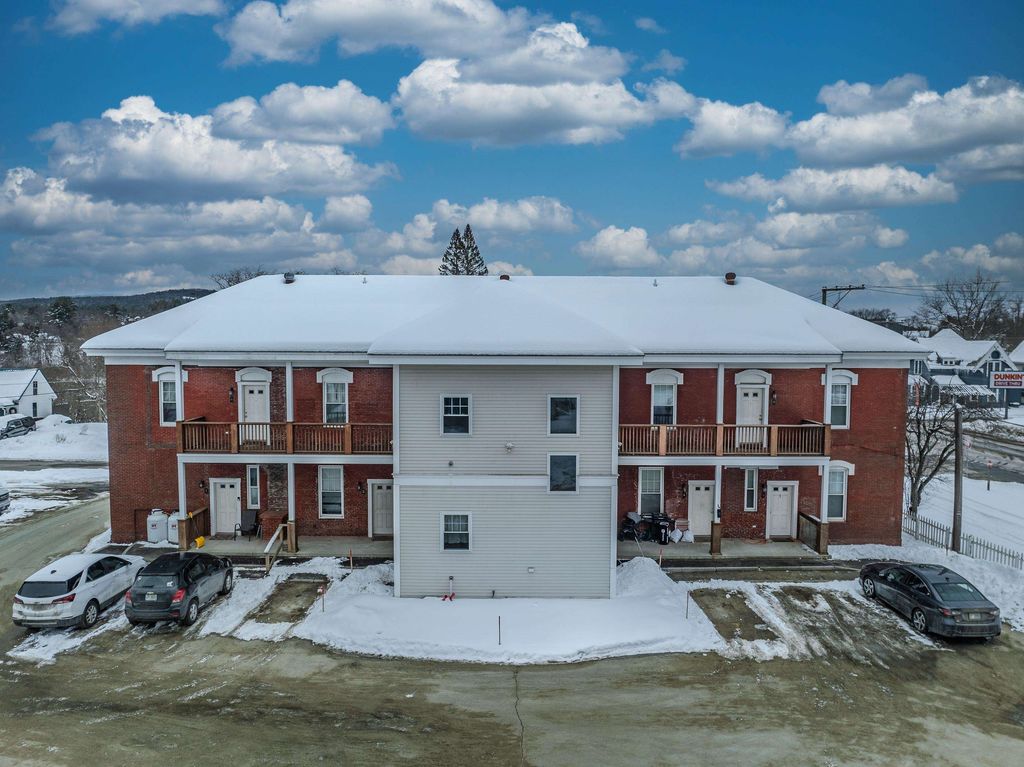 Photo of 26 Perkins Place, Haverhill, NH 03785 (MLS # 5077329)