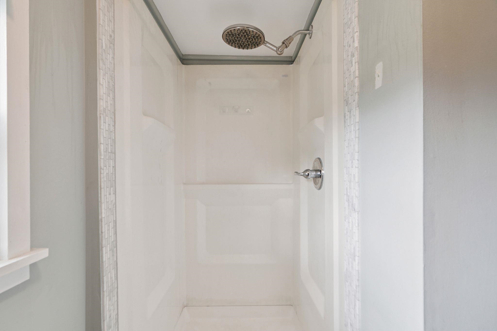 Enfield, New Hampshire 03748, United States, 2 Bedrooms Bedrooms, ,1 BathroomBathrooms,Residential,Active,191547