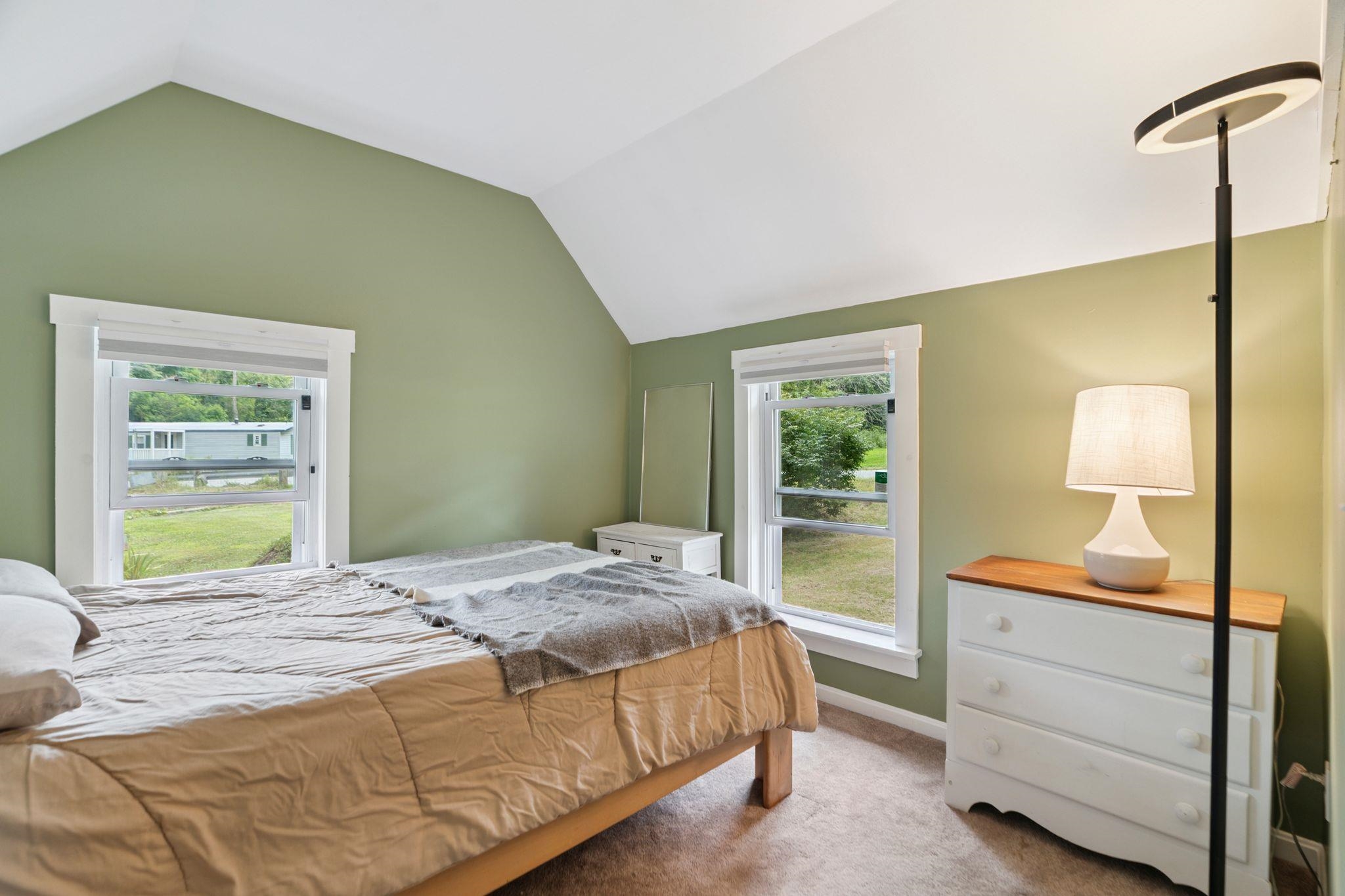 Enfield, New Hampshire 03748, United States, 2 Bedrooms Bedrooms, ,1 BathroomBathrooms,Residential,Active,191547