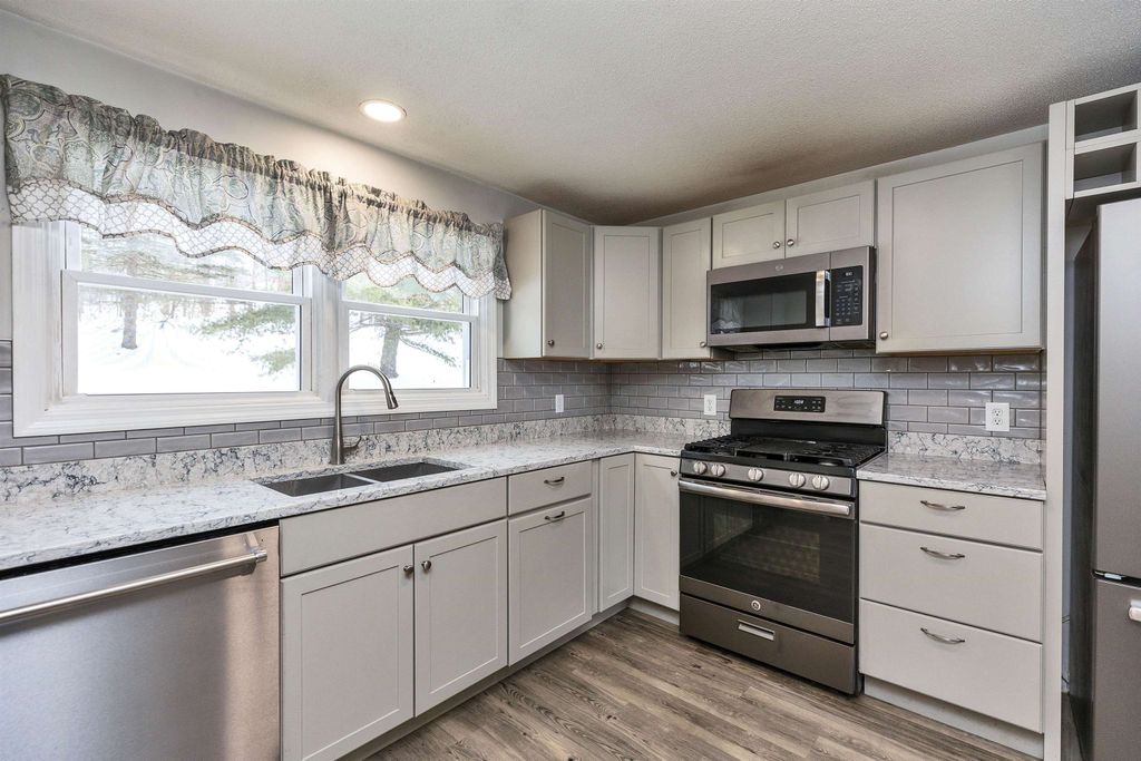 Photo of 20 Gates Road #11, Marlborough, NH 03455 (MLS # 5076167)