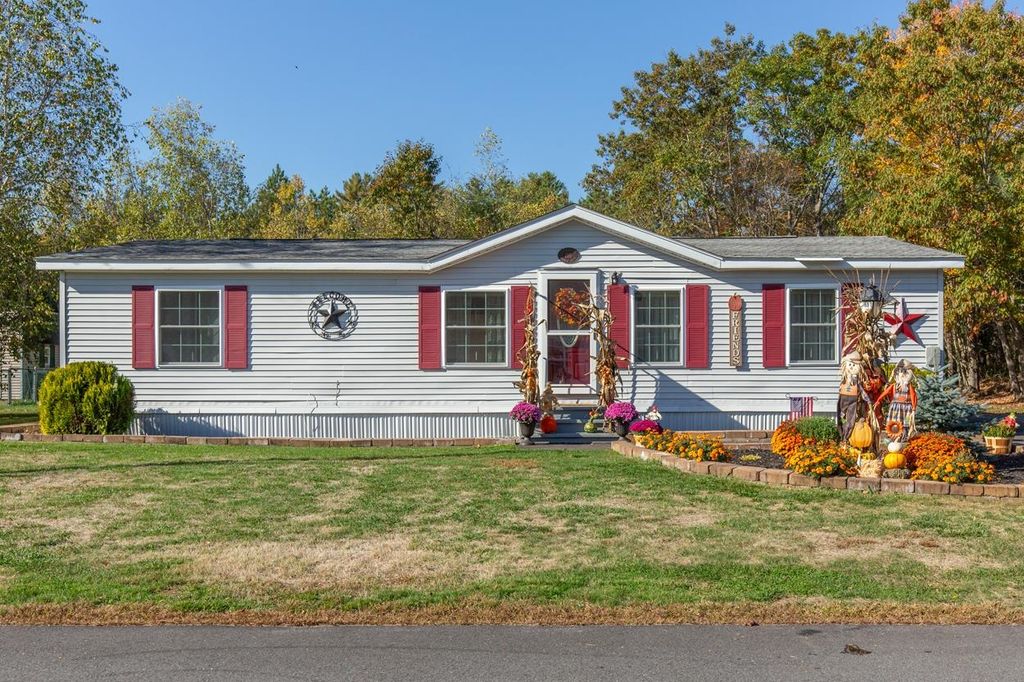 Photo of 155 Pamela Drive, Hopkinton, NH 03229 (MLS # 5064852)