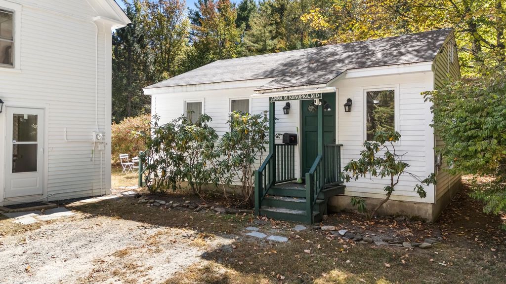 Photo of 92 Bunker Road, New London, NH 03257 (MLS # 5064102)