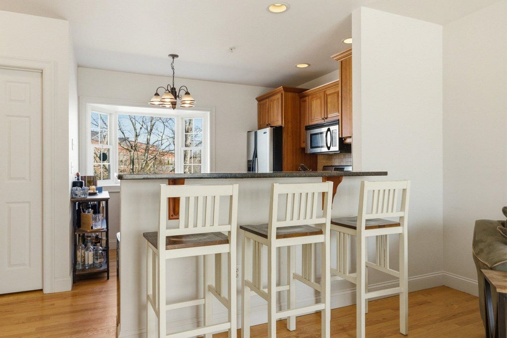 Photo of 1039 Islington Street #4, Portsmouth, NH 03801 (MLS # 5080324)