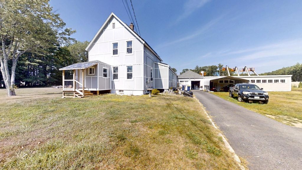 Photo of 193 Main Street, Plaistow, NH 03865 (MLS # 5053950)