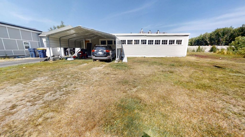 Photo of 193 Main Street, Plaistow, NH 03865 (MLS # 5053950)