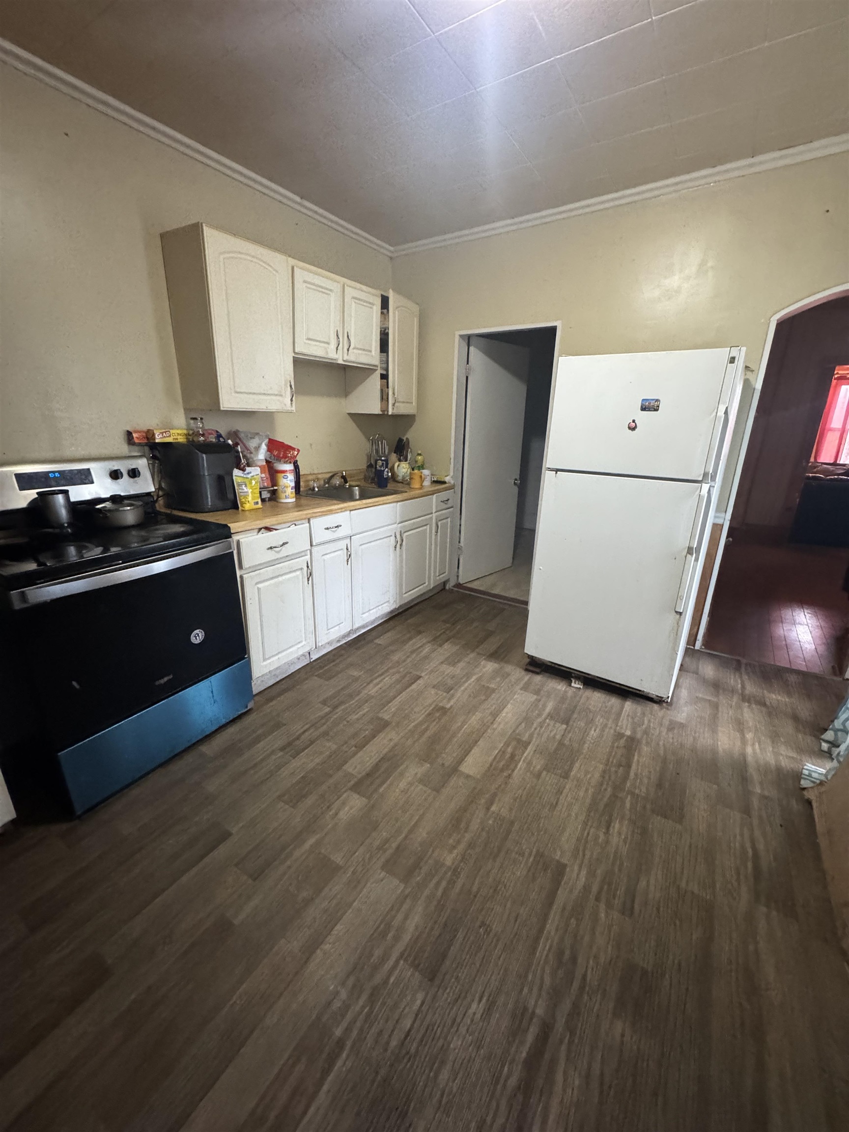 82-84 Woodridge Road