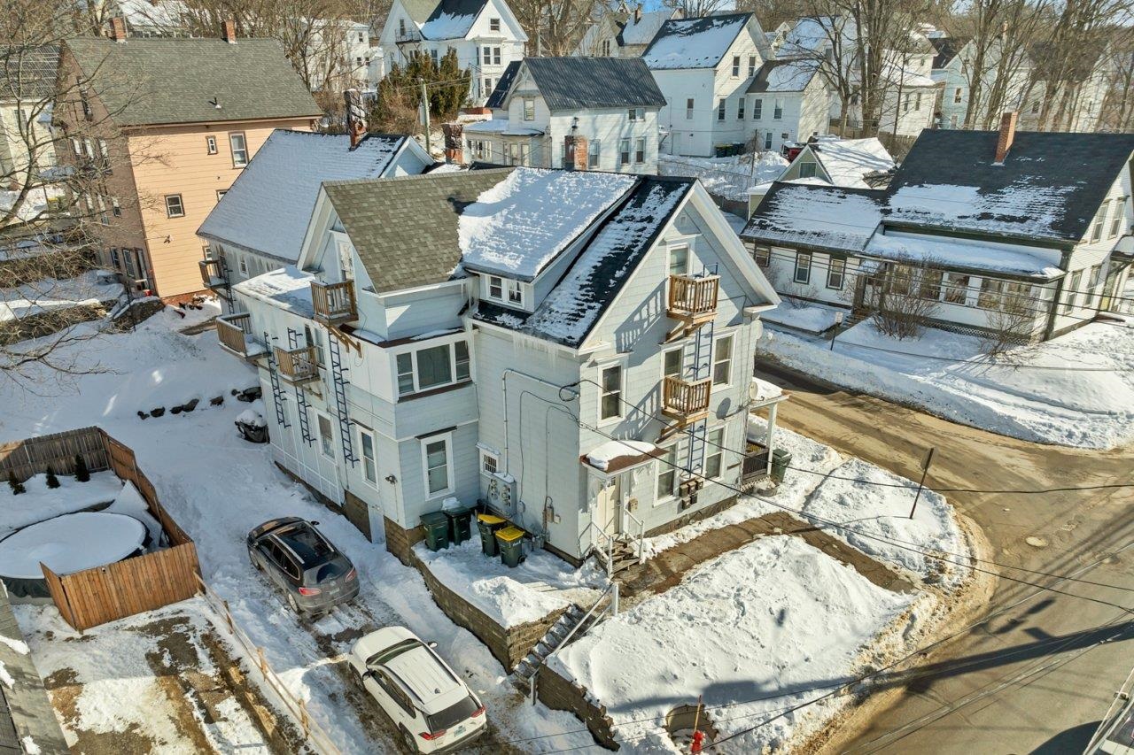 24 Baldwin Street 16