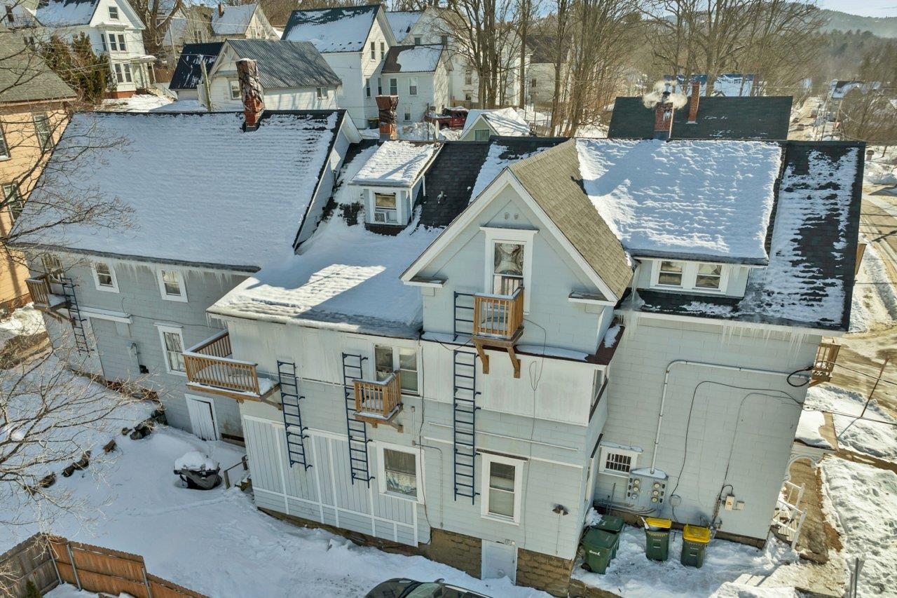 24 Baldwin Street 16