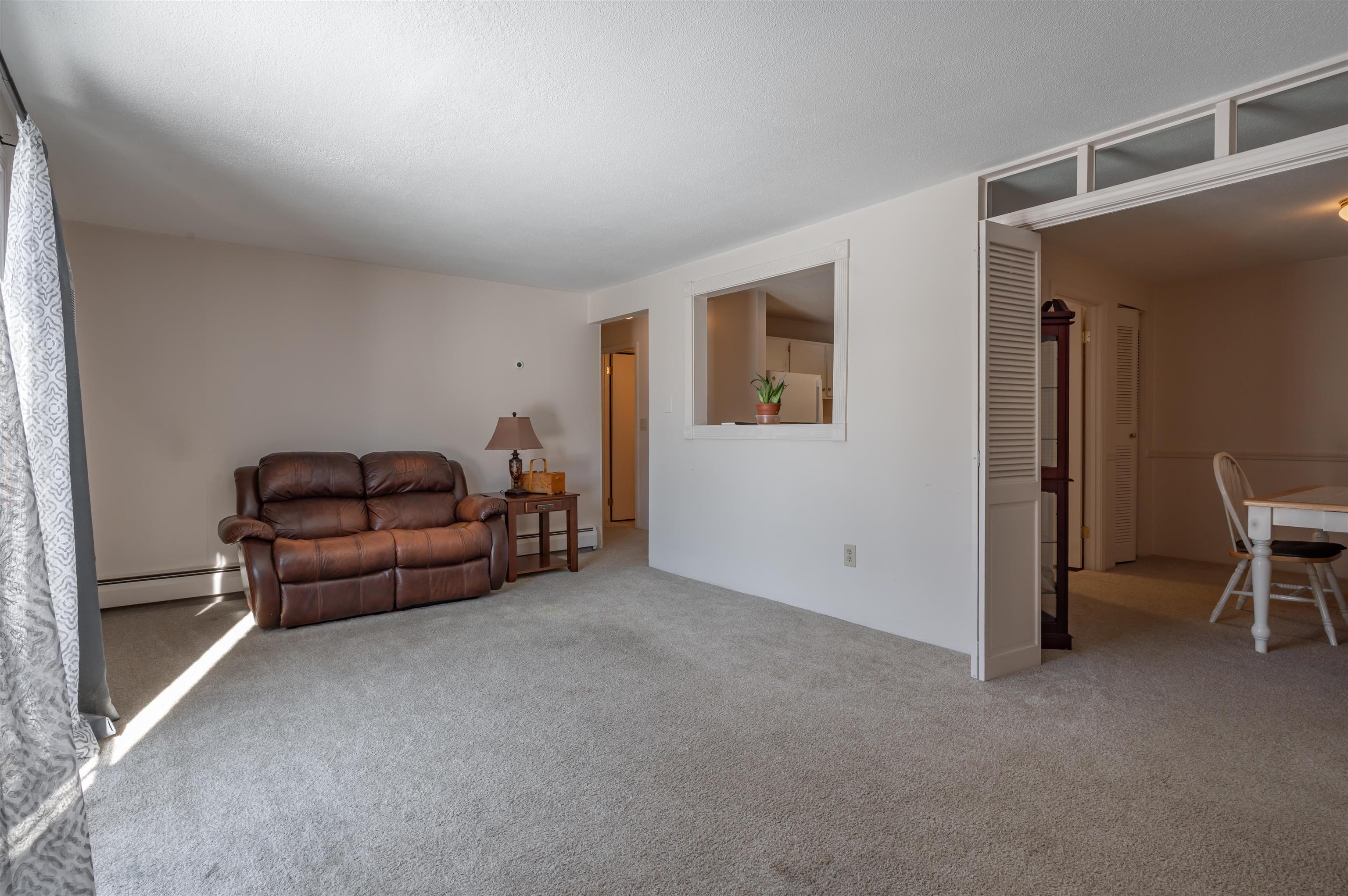 36 English Village Road 202R