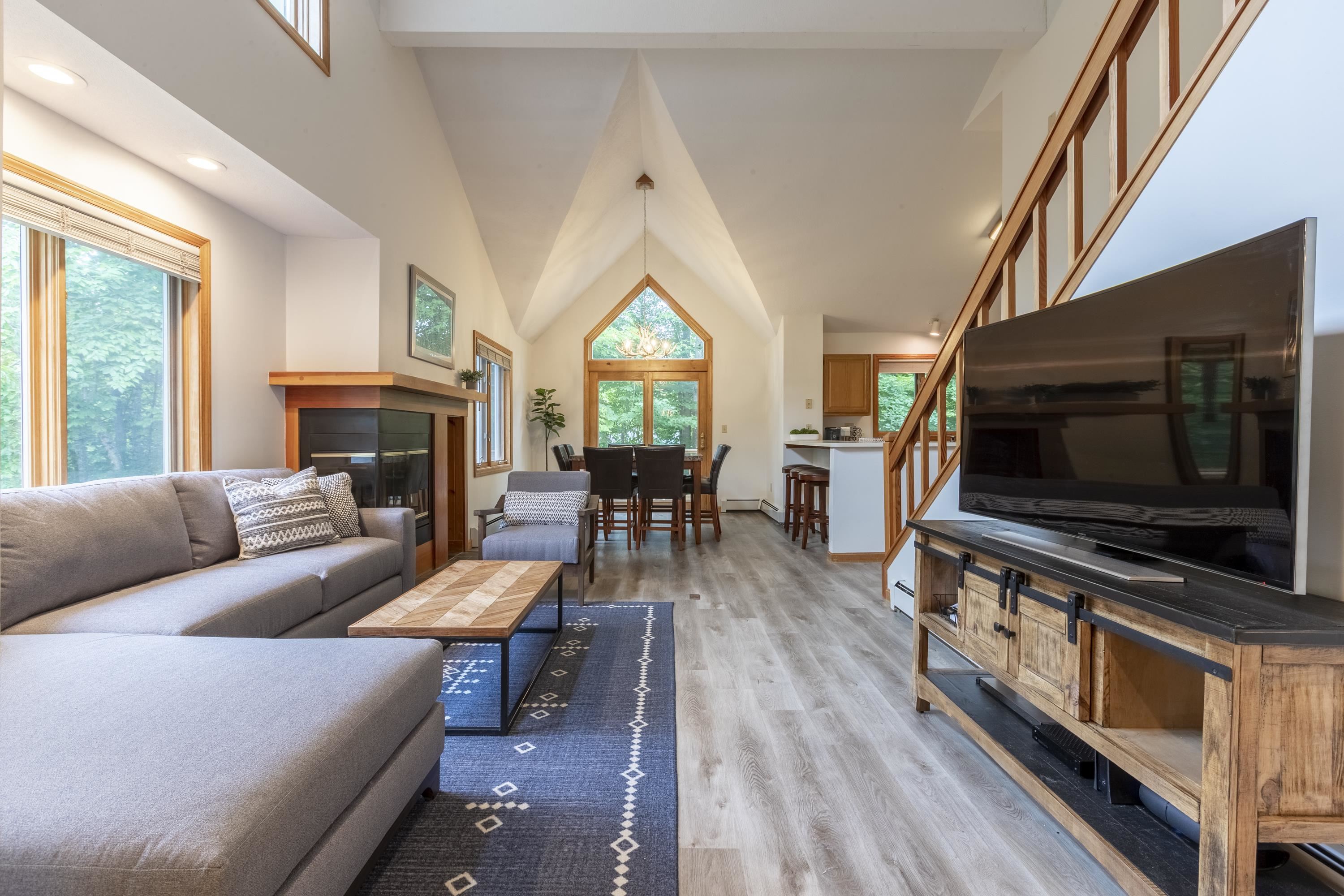 31 Pine Hill Lane Unit 1