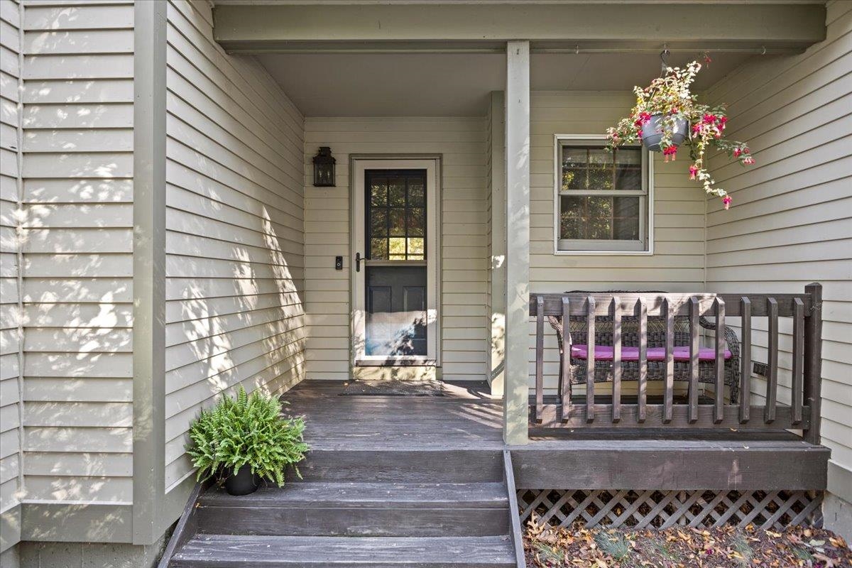 362 Hidden Oaks Drive