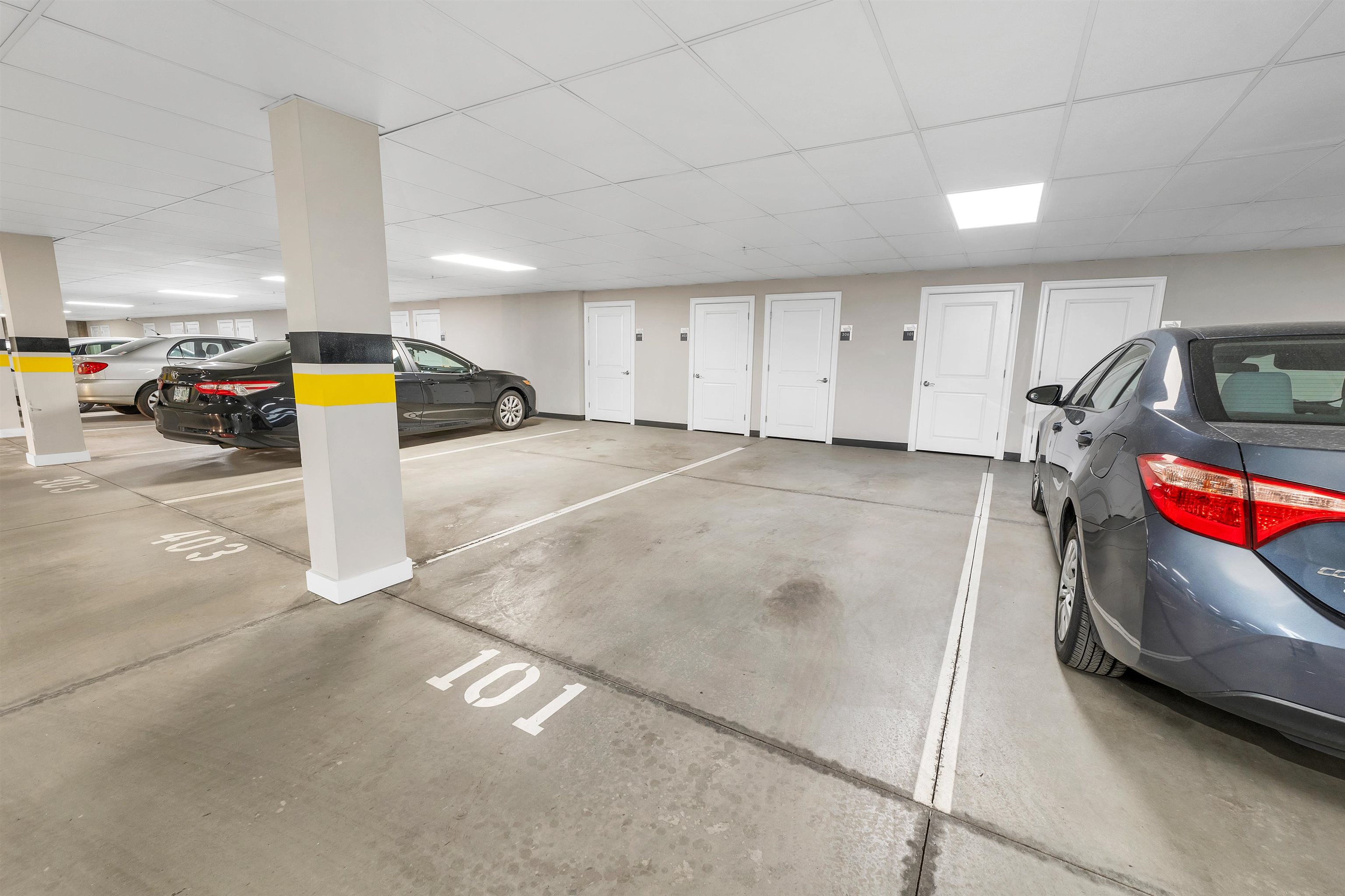 Nashua, New Hampshire 03062, United States, 2 Bedrooms Bedrooms, ,2 BathroomsBathrooms,Residential,Active,113606