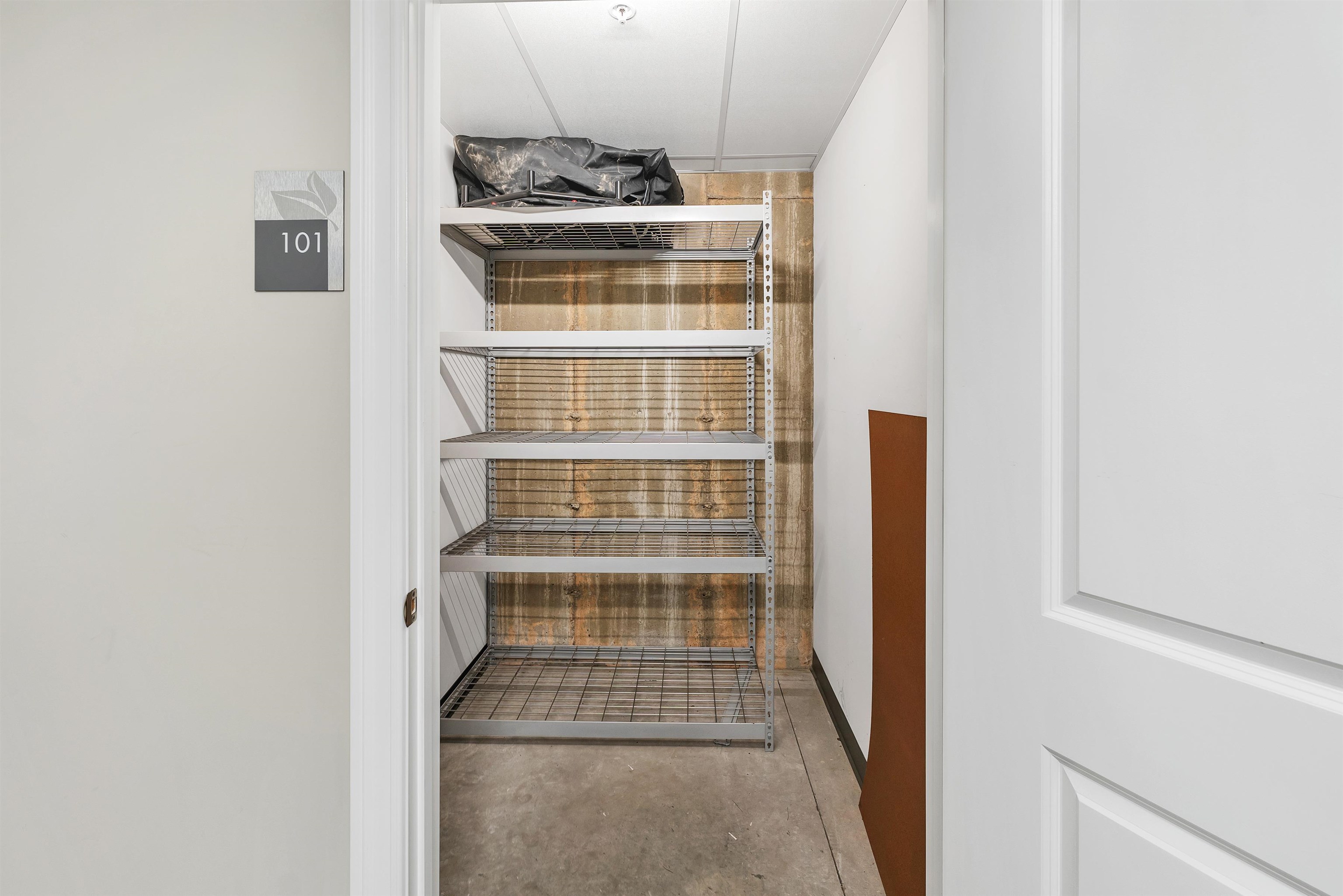 Nashua, New Hampshire 03062, United States, 2 Bedrooms Bedrooms, ,2 BathroomsBathrooms,Residential,Active,113606