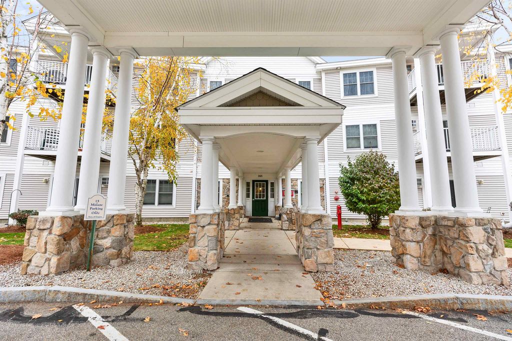 Photo of 265 Edward J Roy Drive #207, Manchester, NH 03104 (MLS # 5070818)