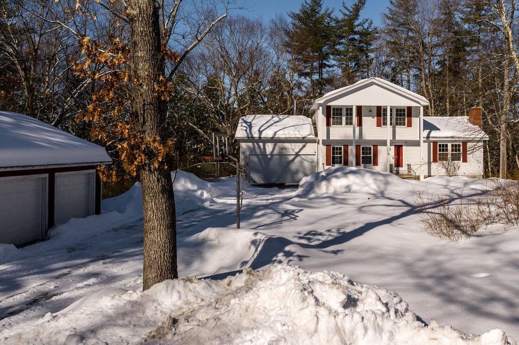 Photo of 4 Ffrost Drive, Durham, NH 03824 (MLS # 5079107)