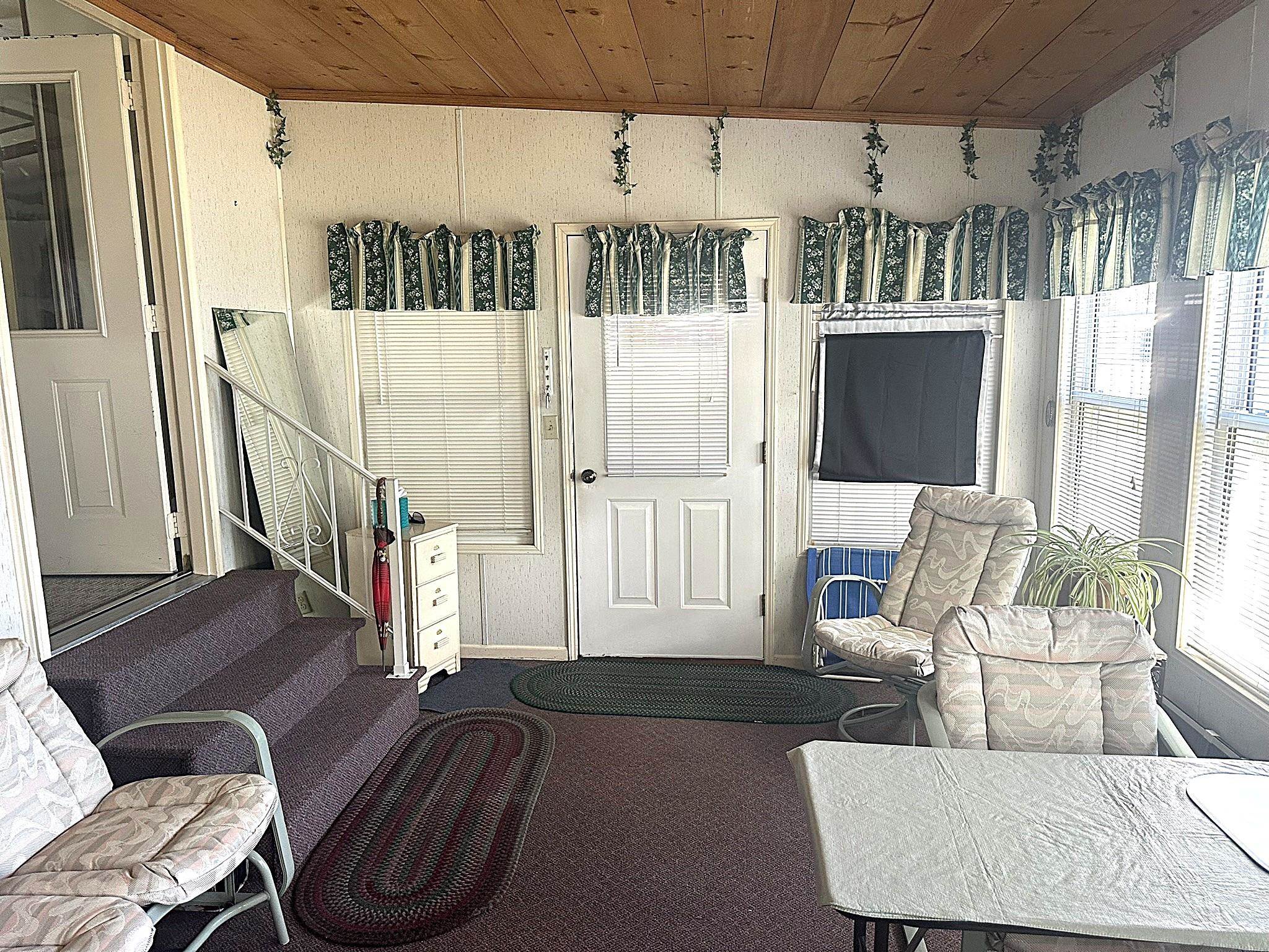 141 Lancaster Road 14