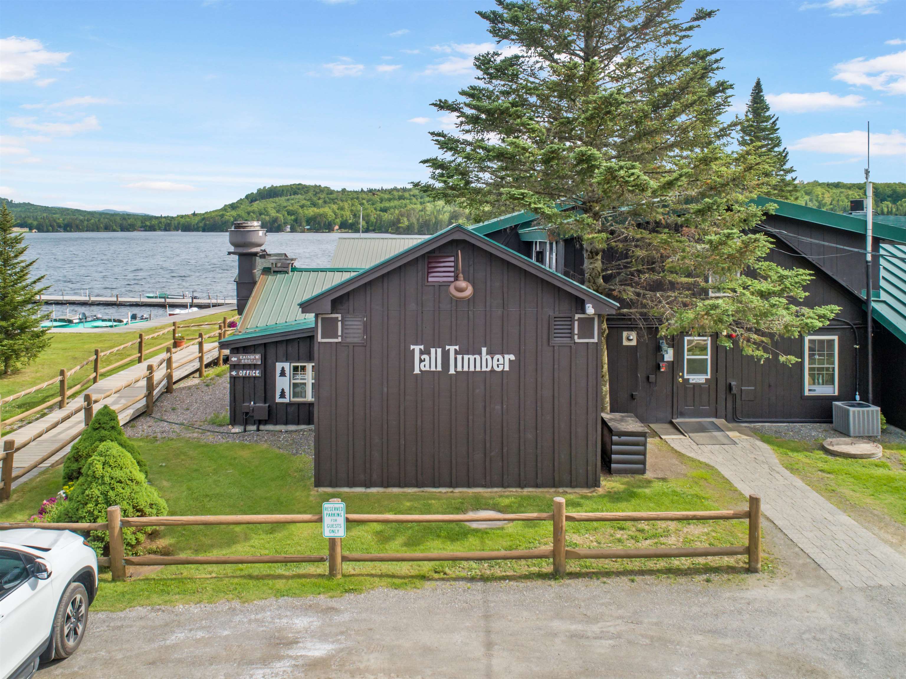 609 & 626 Beach Road