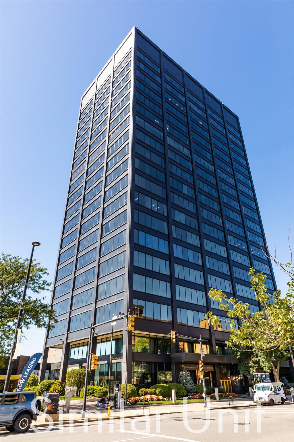 Photo of 1000 Elm Street #23, Manchester, NH 03101 (MLS # 5081553)